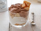 Semifreddo con sfogliatine cioccolato e crema al latte