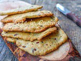 Sfoglie di pane con olive e noci veloci le più buone e croccanti del mondo