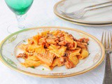 Tagliatelle ai funghi e carne ricetta facile