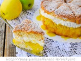 Torta di ananas e cocco ripiena di mele e crema