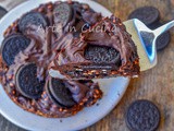 Torta di oreo e riso soffiato al cioccolato veloce