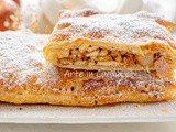 Torta di sfoglia con mele tipo strudel