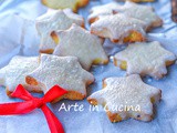 Zimtsterne biscotti natalizi tipici tedeschi