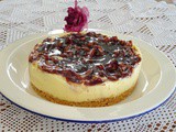 Cheesecake με λεμονόκρεμα και επικάλυψη μαρμελάδας από βατόμουρα