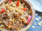 Apple Pie Oatmeal {gf, Refined Sugar Free, Vegan}