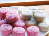 Rose Snowskin Mooncakes 玫瑰露冰皮月饼