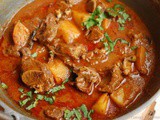 Aloo Gosht (Mutton with Potatoes)
