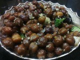 Karuppu Kondakadalai (Black Chickpeas) Sundal