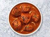 Kashmiri Kofta Curry