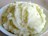 Roasted Garlic and Parmesan Mashed Potatoes