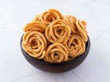 Spicy Murukku (Kara Murukku)