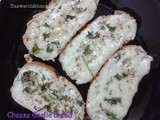 Cheese garlic bread