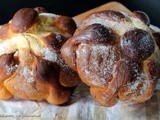 Pan de muerto per baking the world di ottobre