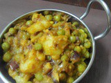 Aloo Matar Sabji | Potato green peas dry curry | Siide dish for Indian Flat Bread