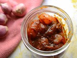 Small Onion/Shallots Pickle | Chinna Vengayam Thokku