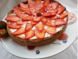 Crostata croccante di fragole con crema