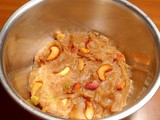 Atta ki Halwa - How to make wheat flour pudding