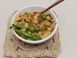 Chickpeas curry with potatoes - a healthy side dish