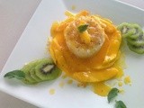 Coconut Sticky Rice with Mango and Kiwi (Khao niew ma muang)