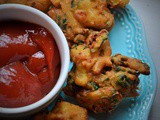 Mixed Vegetables Fritters (Pakoras)