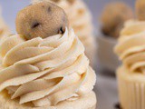Chocolate Chip Cookie Dough Buttercream Frosting