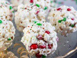 Christmas Popcorn Balls