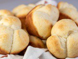 Cloverleaf Dinner Rolls