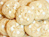 White Chocolate Chip Macadamia Nut Cookies