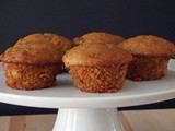 #MuffinMonday: Dulce de Leche Swirled Banana Muffins