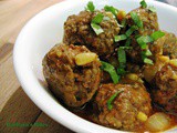 Daoud Basha (lebanese beef-lamb meatballs in tomato sauce)