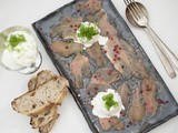 Seesaiblings-Carpaccio mit Ingwer-Eis