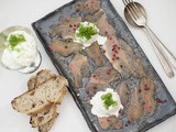 Seesaiblings-Carpaccio mit Ingwer-Eis