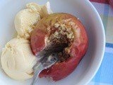 Baked Apples w/Streusel Topping