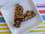 Freezer Fridays: Berry Oatmeal Bars