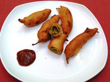 Aloo Stuffed Milagai / Chilli Bajji