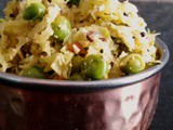 Ginger Flavoured Cabbage and Peas Curry