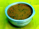Keerai Theeyal (Spinach with roasted coconut)