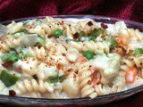 Mixed Veg Pasta in Creamy White Sauce