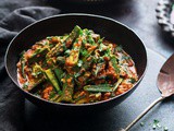 Achari Dahi Bhindi Recipe