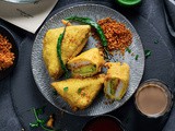 Bread Pakora or Bread Pakoda