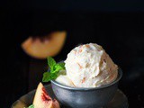 No Churn Eggless Peach Ice Cream