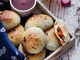 Pizza Bombs (Pizza Pockets)