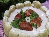 Charlotte russe mit Erdbeeren – cremig & fruchtig-süß