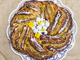 Osterkranz-Kuchen – eine traditionelle Leckerei mit knuspriger Marzipan-Nussfüllung