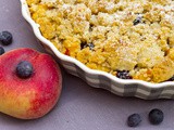 Pfirsich-Heidelbeer-Crumble – ein köstliches, süß-knusperndes Sommer-Trio