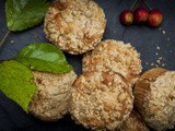 Zimtige Apfel-Muffins mit Knusperstreuseln