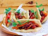 Bao kruhki s kranjsko klobaso