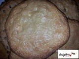 White Chocolate Macadamia Cookies
