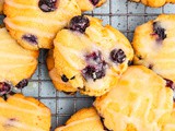 Keto Blueberry Cheesecake Cookies