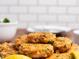 Keto Salmon Cakes (Salmon Patties)